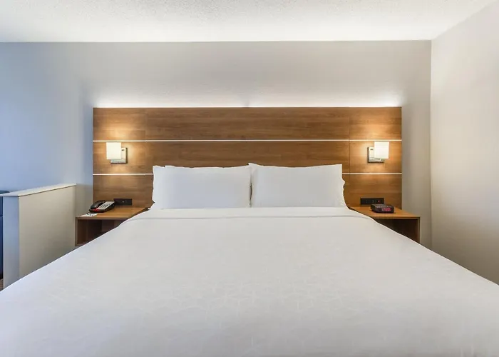 Hotel Express & O'fallon-shiloh By Ihg 3*